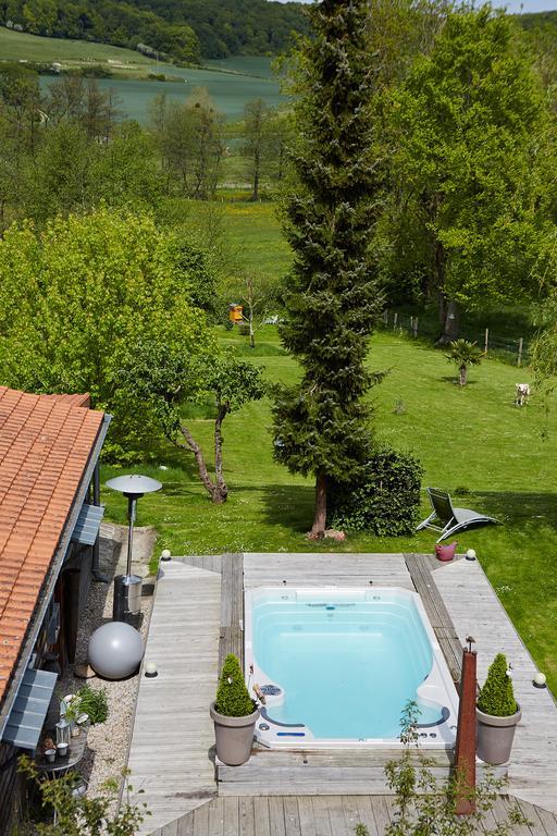 Les Gites De L'Yeres Cuverville-sur-Yeres الغرفة الصورة