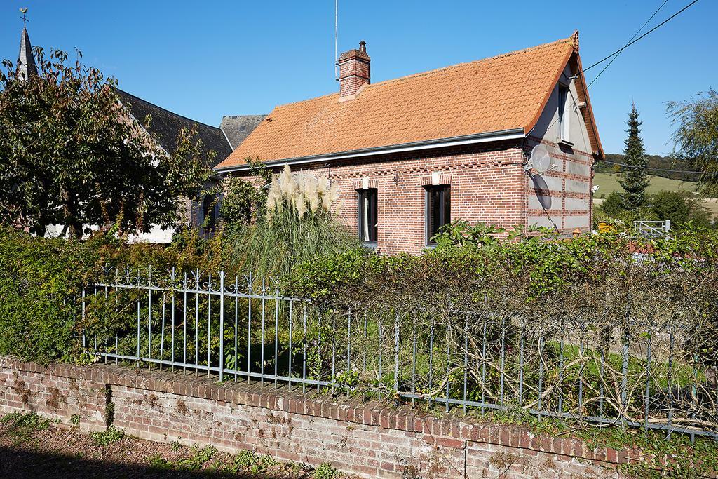 Les Gites De L'Yeres Cuverville-sur-Yeres المظهر الخارجي الصورة